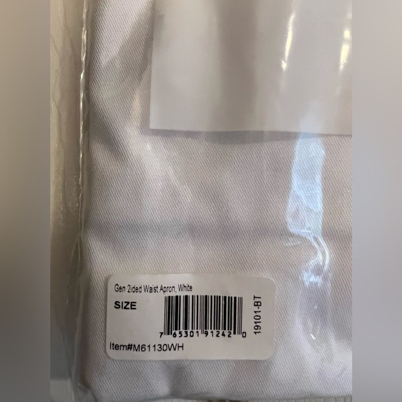 Mercer Culinary Apron - NIP - Picture 2 of 3